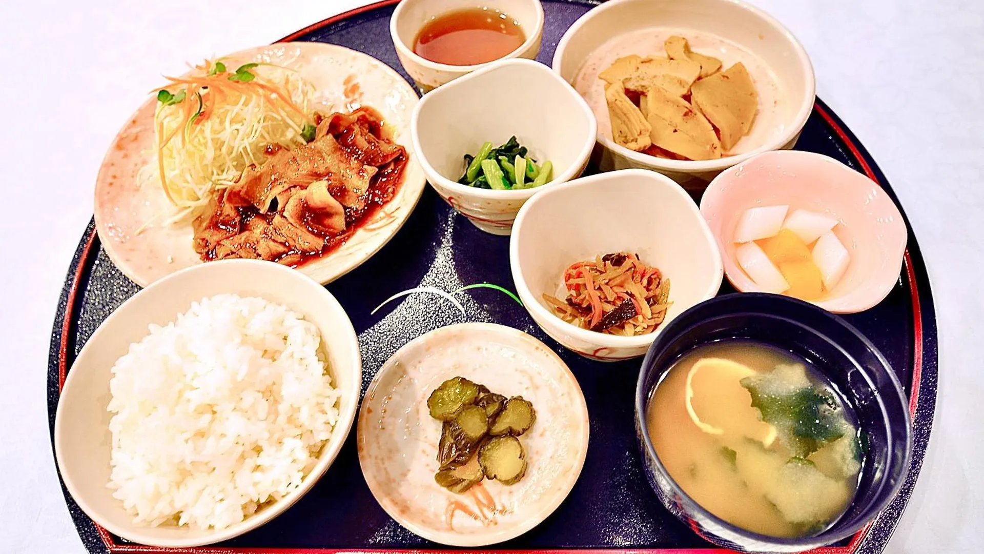 Hiroshima Ekimae Universal Hotel 3*,  日本